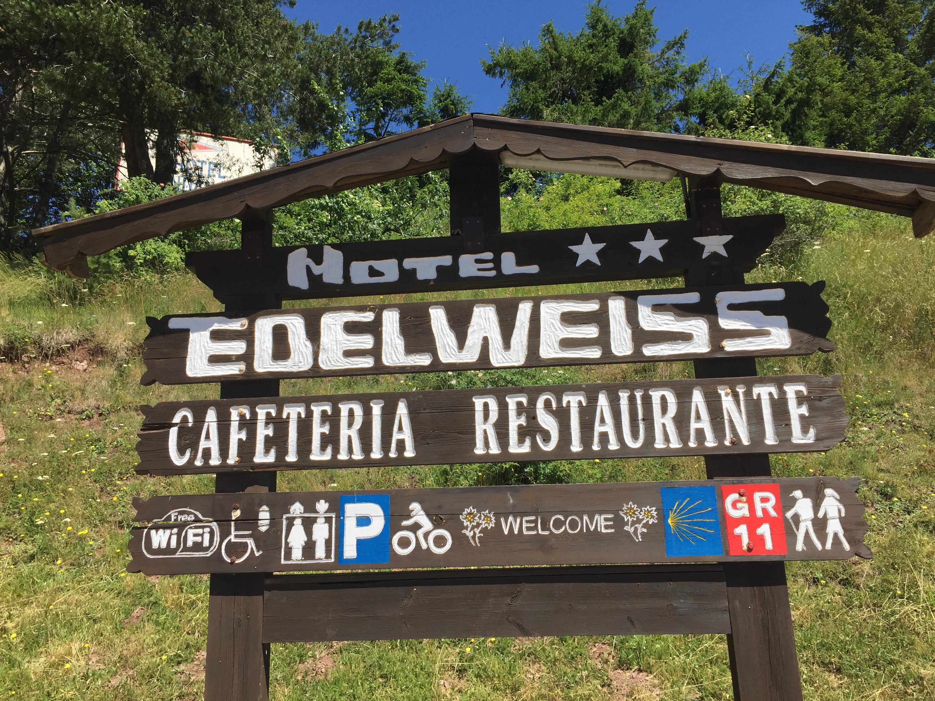 Hotel Edelweiss