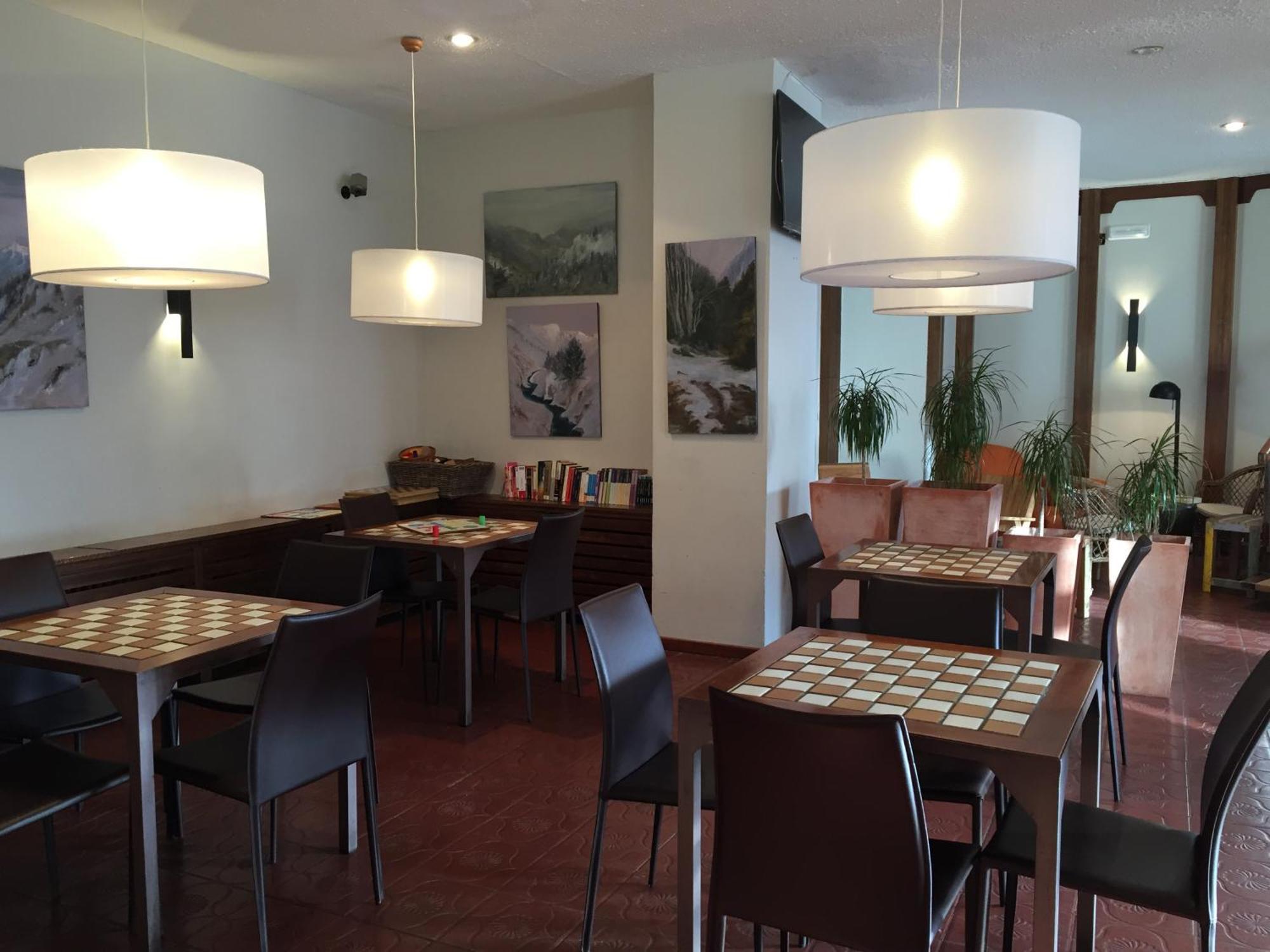 Edelweiss Hotel 3*